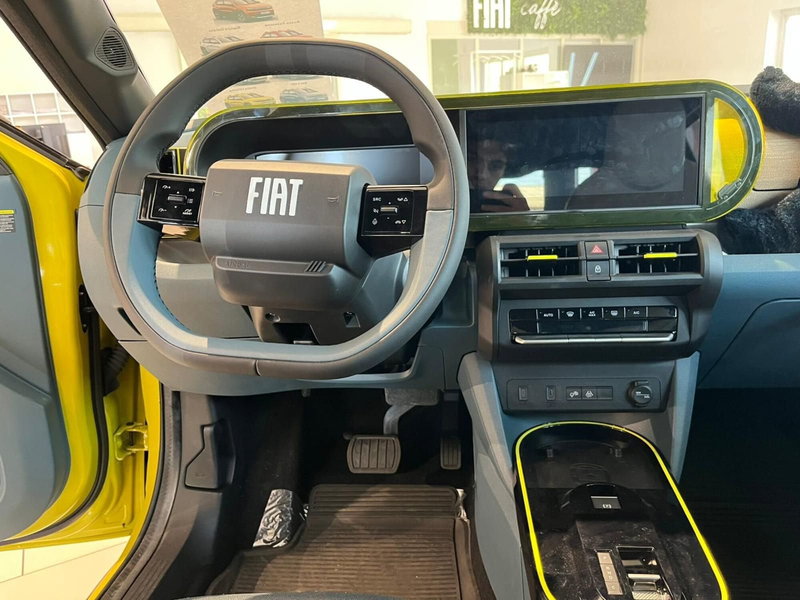 Fiat Grande Panda nuova a Lucca (10)