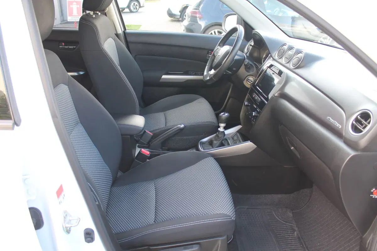 Suzuki Vitara usata a Cuneo (9)