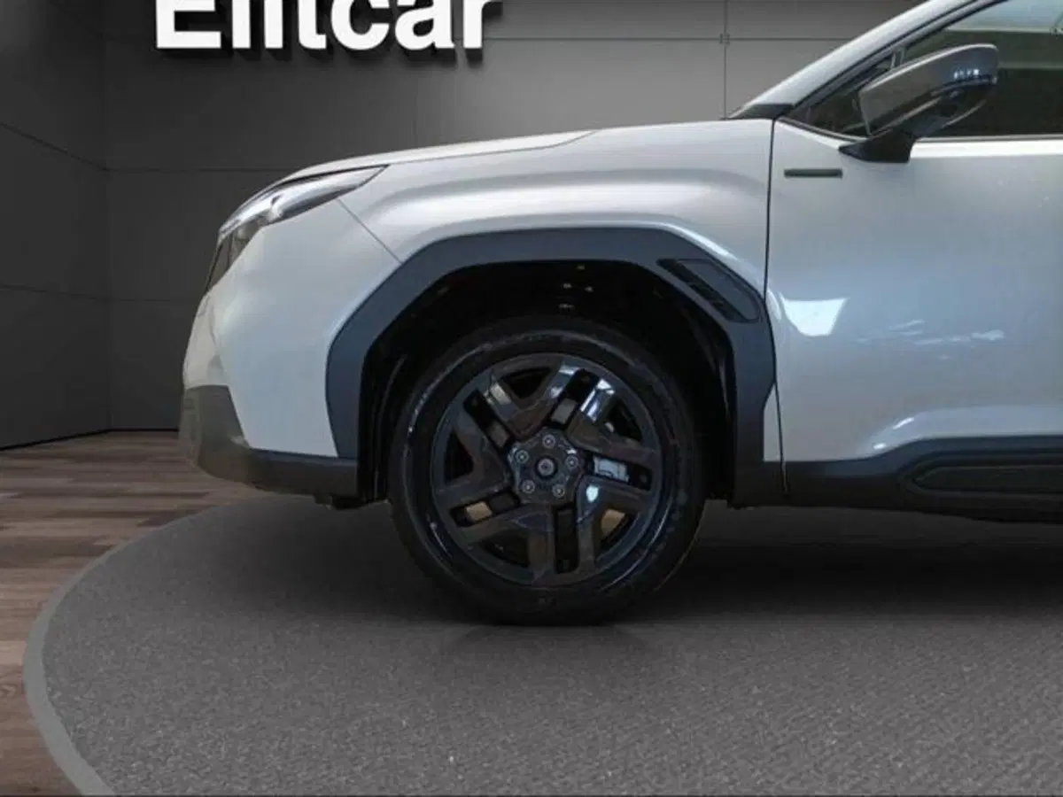 Subaru Forester nuova a Milano (9)