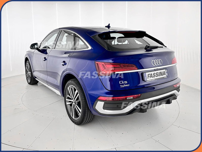 Audi Q5 Sportback usata a Milano (6)