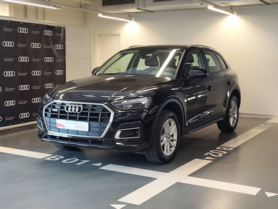 Audi Q5 40 2.0 tdi mhev 12V Business Advanced quattro s-tronic del 2021 usata a Modena