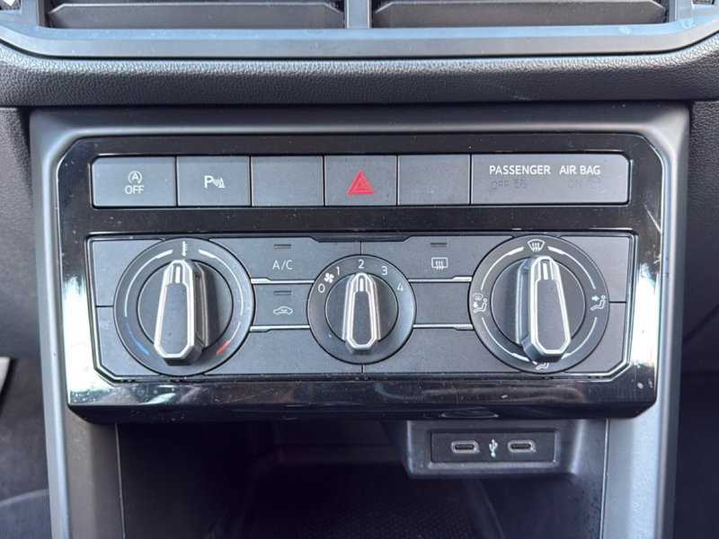 Volkswagen T-Cross usata a Terni (14)