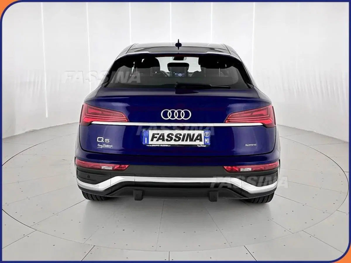 Audi Q5 Sportback usata a Milano (5)