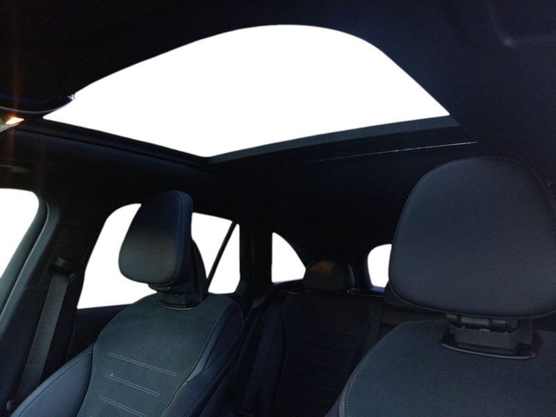 Mercedes-Benz GLC SUV usata a Bari (7)