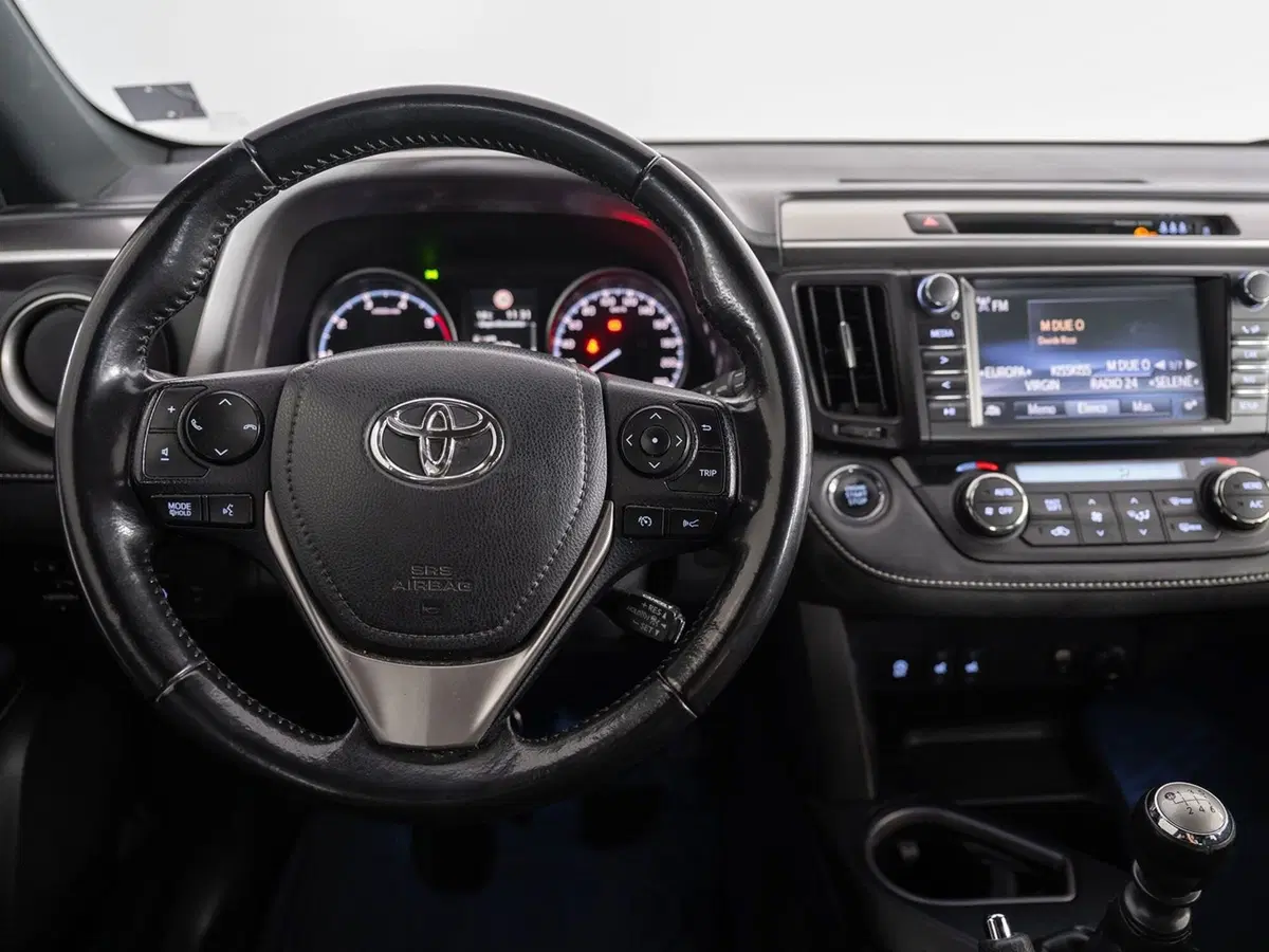 Toyota Rav4 usata a Foggia (10)