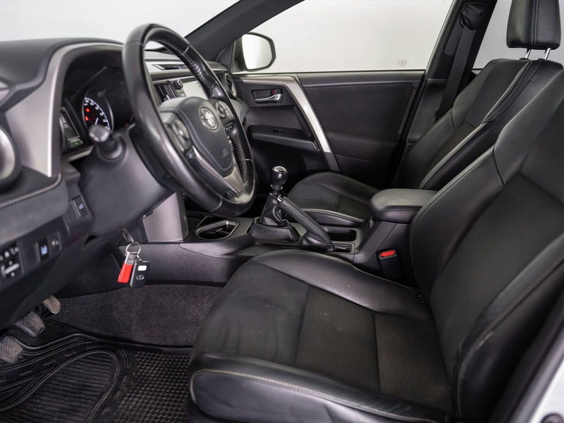 Toyota Rav4 usata a Foggia (11)