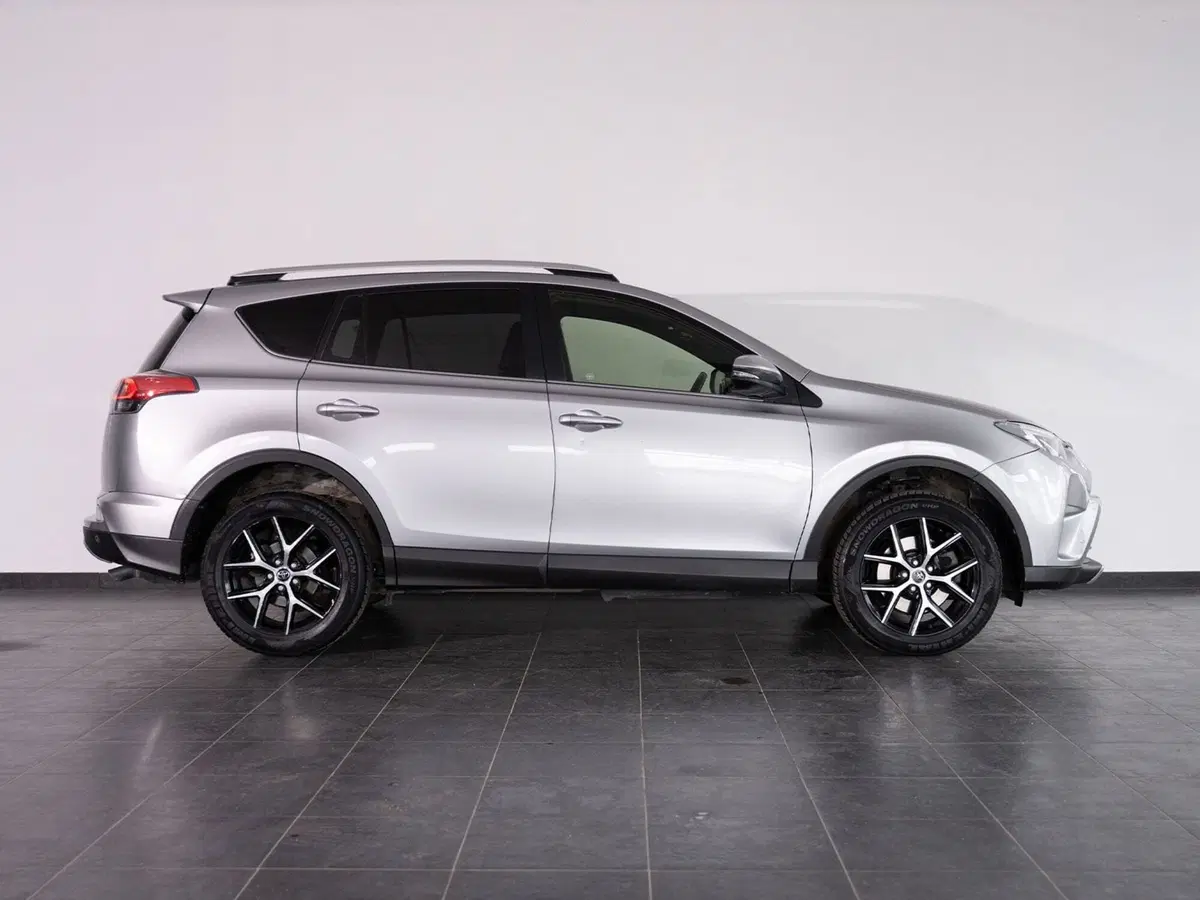 Toyota Rav4 usata a Foggia (14)