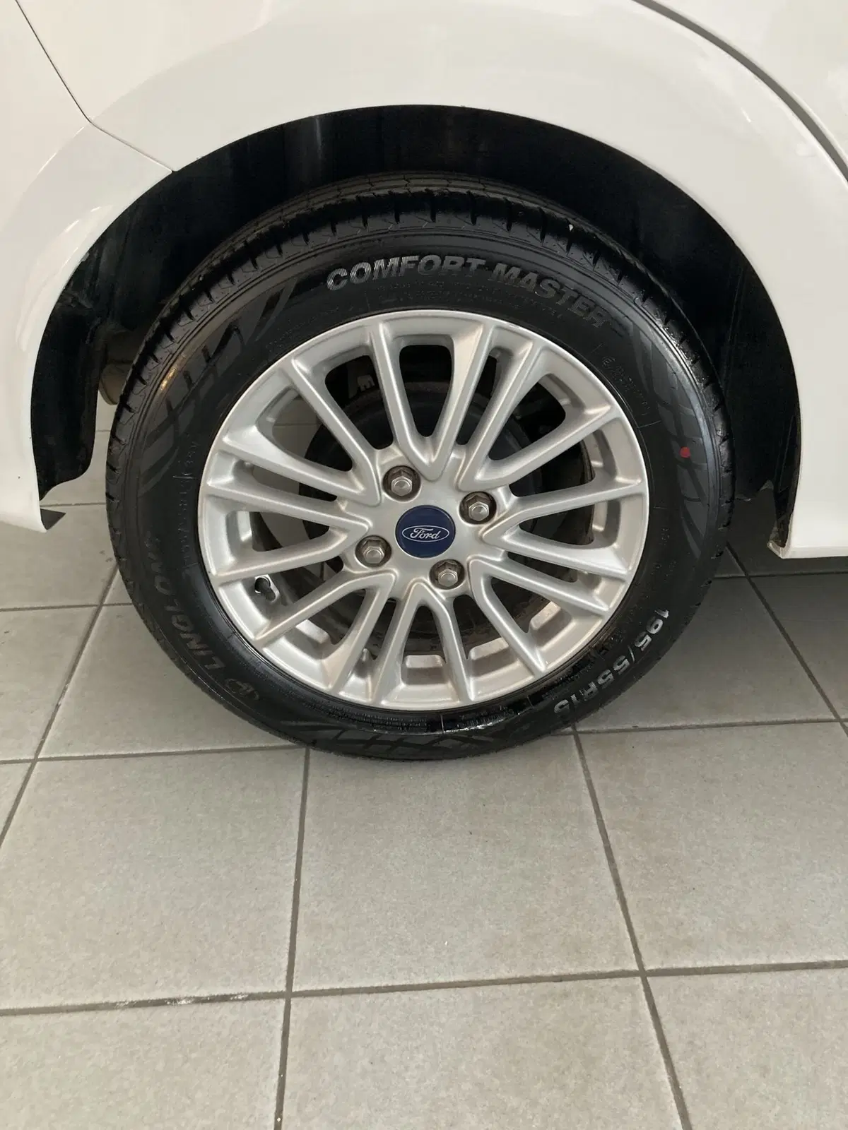 Ford EcoSport usata a Barletta-Andria-Trani (14)