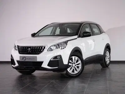 Peugeot 3008 BlueHDi 130 S&amp;S EAT8 Business del 2020 usata a San Severo