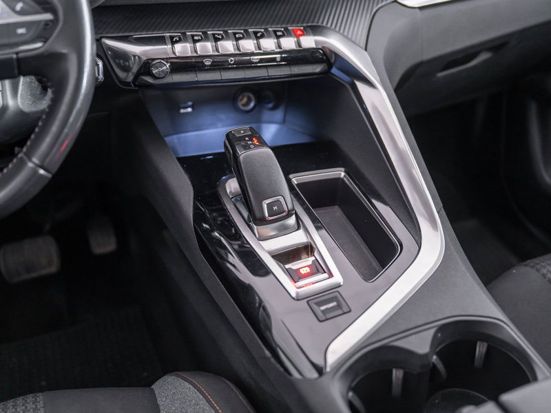 Peugeot 3008 usata a Foggia (17)