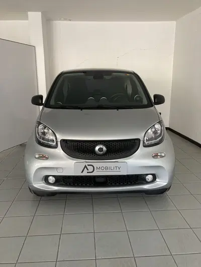 smart forfour forfour 70 1.0 twinamic Brabus Style del 2019 usata a Barletta