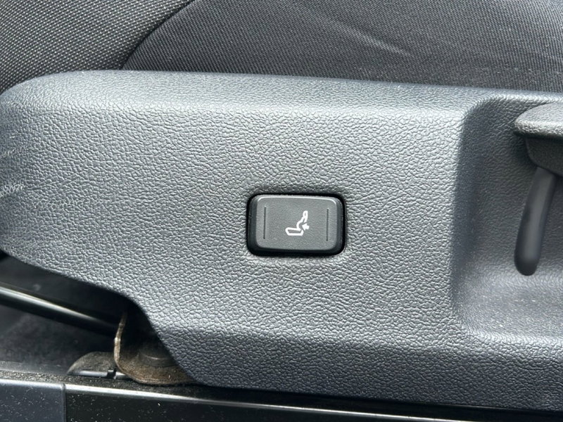 Suzuki Swace usata a Vercelli (15)