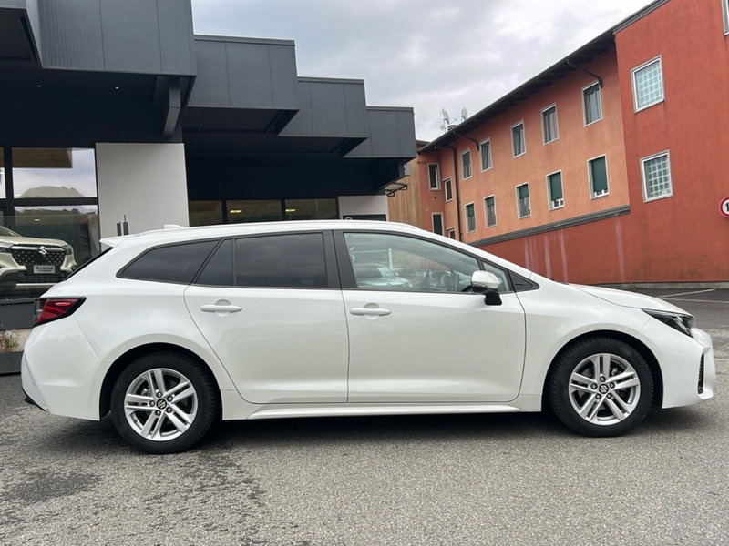 Suzuki Swace usata a Vercelli (9)