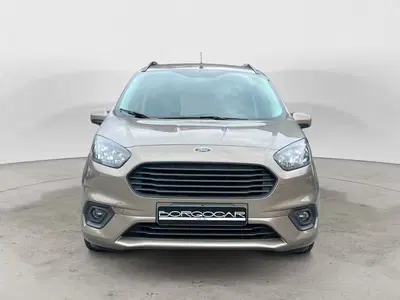 Ford Tourneo Courier 1.5 TDCI 100 CV Plus del 2020 usata a Serravalle Sesia