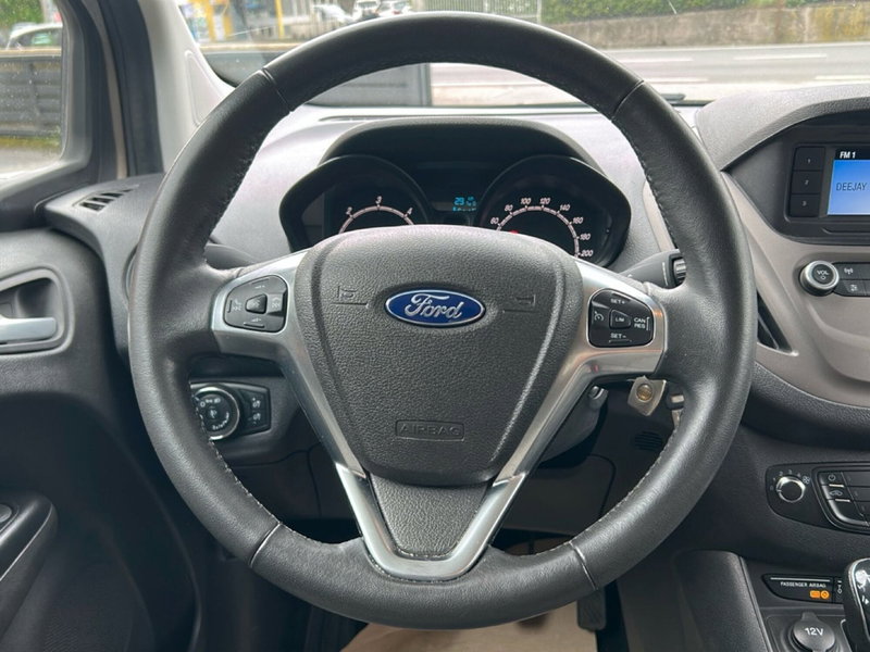 Ford Tourneo Courier usata a Vercelli (18)
