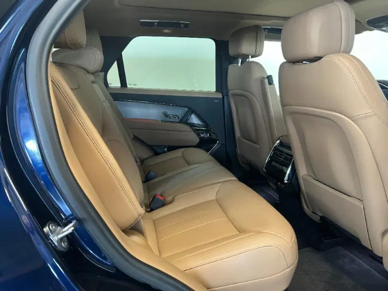 Land Rover Range Rover Sport usata a Venezia (11)