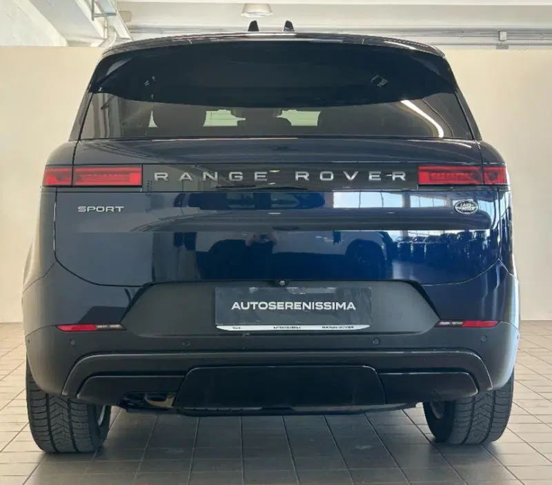 Land Rover Range Rover Sport usata a Venezia (4)