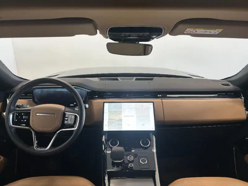 Land Rover Range Rover Sport usata a Venezia (7)