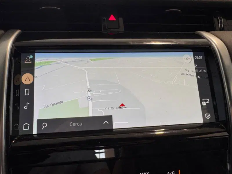 Land Rover Discovery Sport usata a Venezia (15)