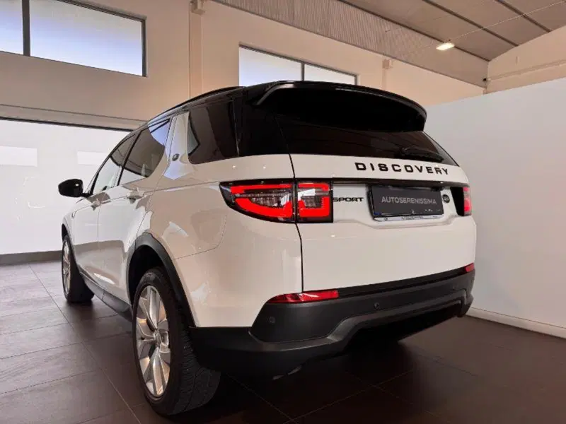 Land Rover Discovery Sport usata a Venezia (16)