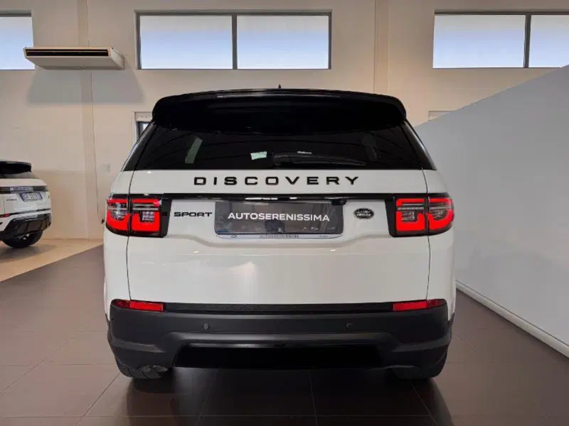 Land Rover Discovery Sport usata a Venezia (17)