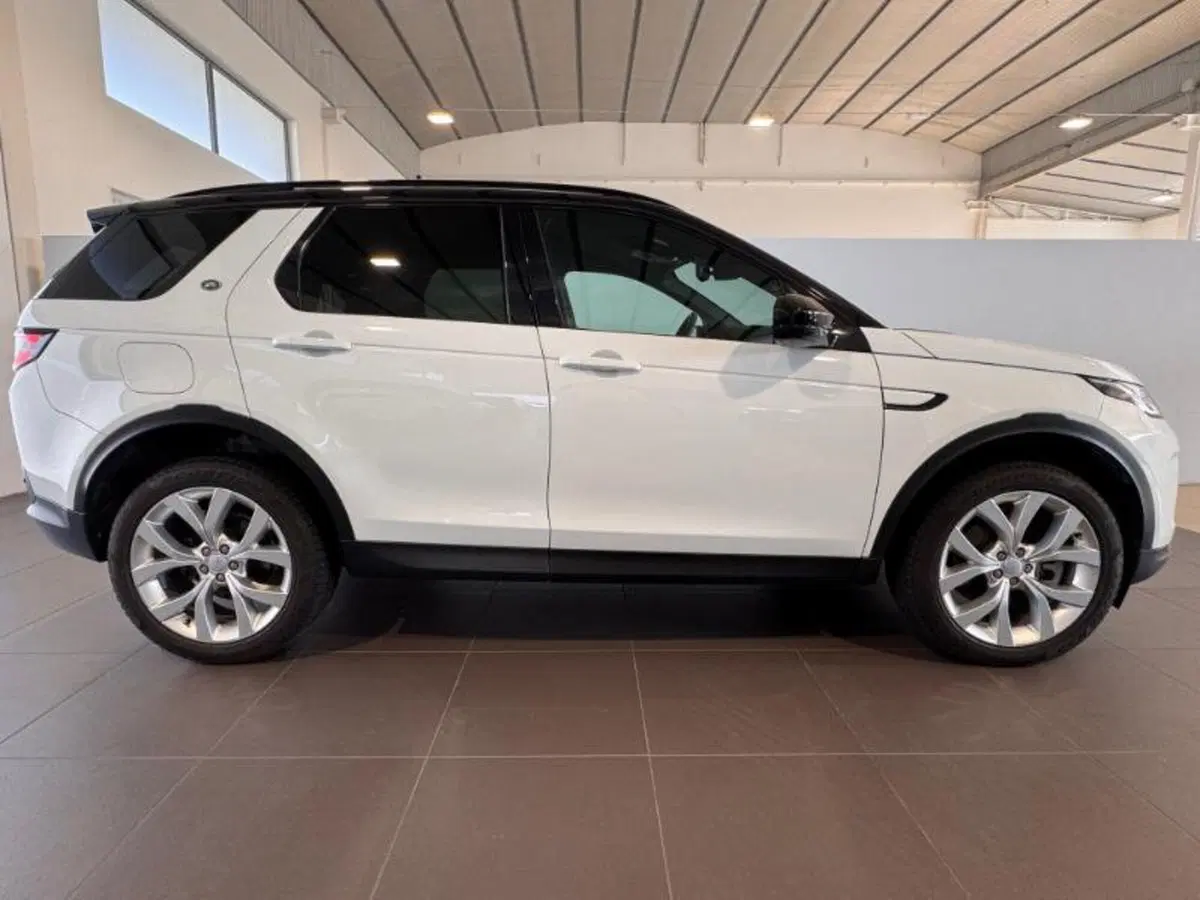 Land Rover Discovery Sport usata a Venezia (19)