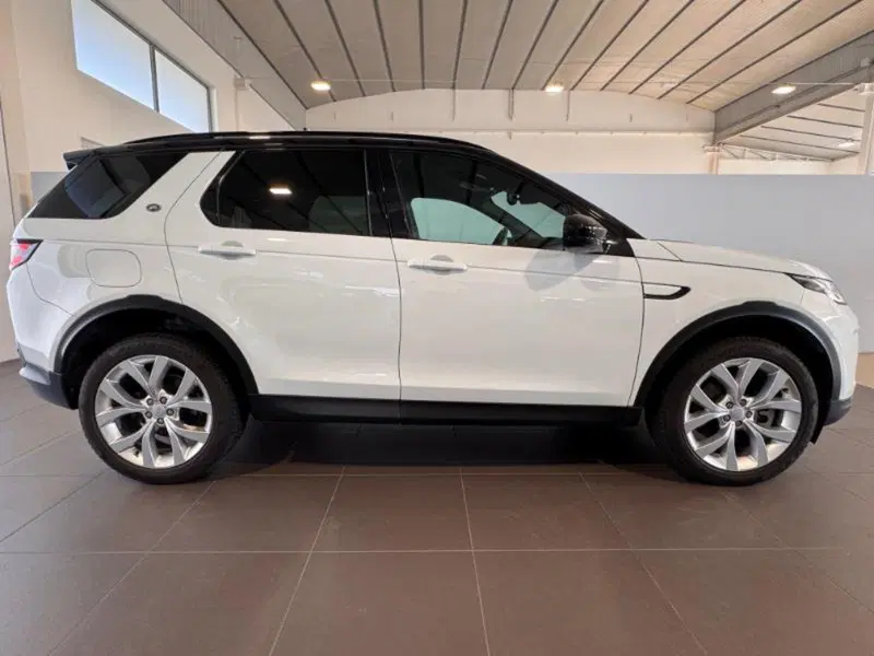 Land Rover Discovery Sport usata a Venezia (19)