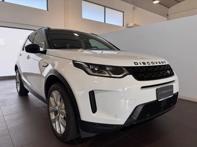 Land Rover Discovery Sport usata a Venezia (20)
