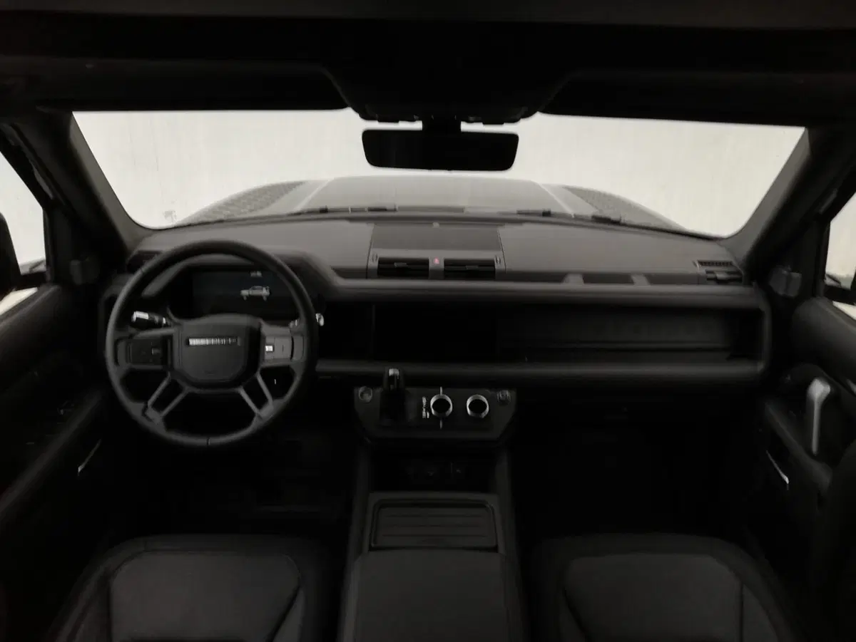 Land Rover Defender usata a Ascoli Piceno (4)