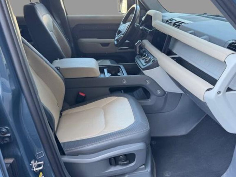 Land Rover Defender usata a Monza e Brianza (3)