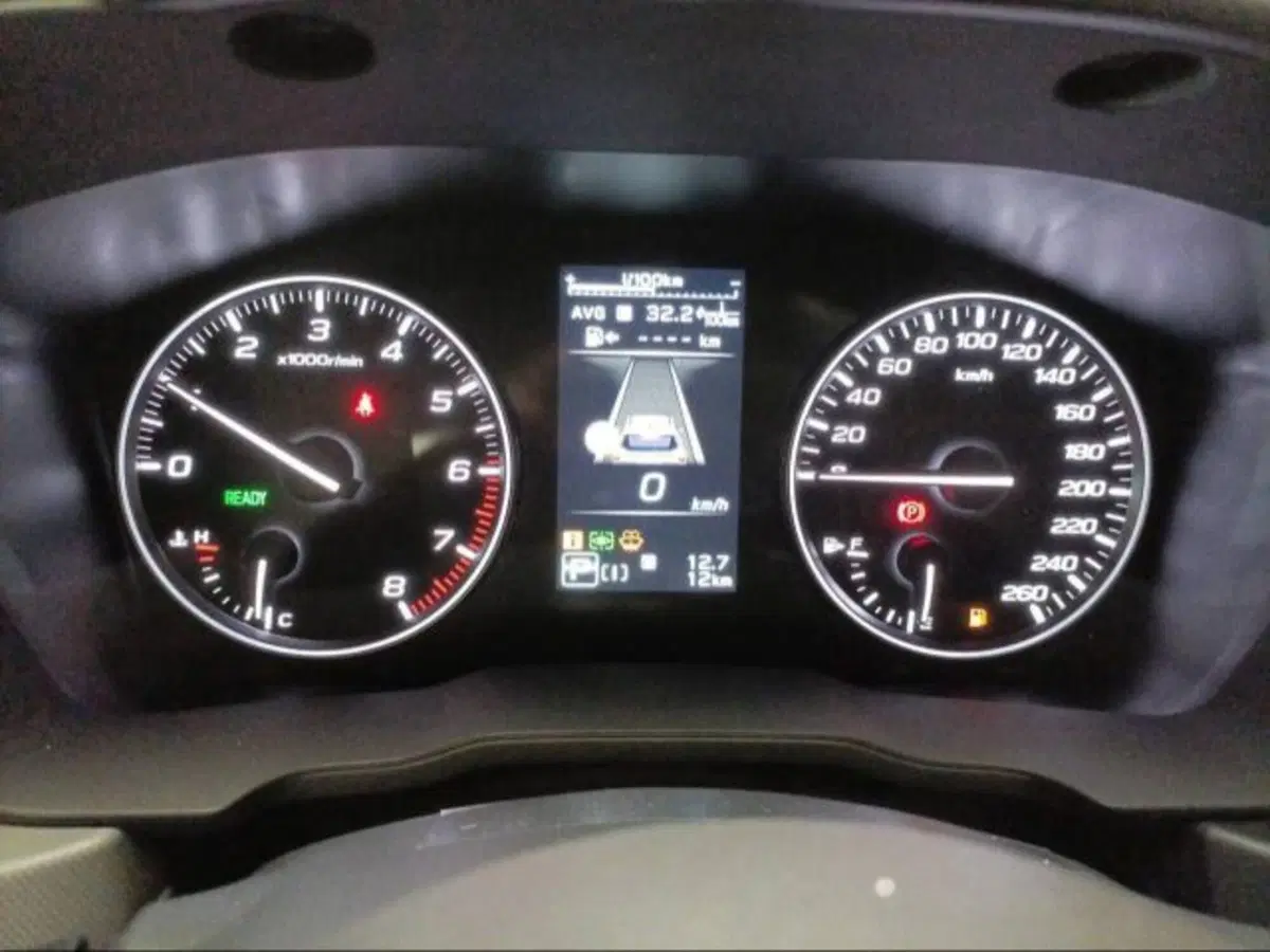 Subaru Forester nuova a Novara (16)