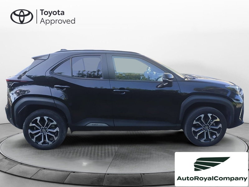 Toyota Yaris Cross usata a Roma (12)