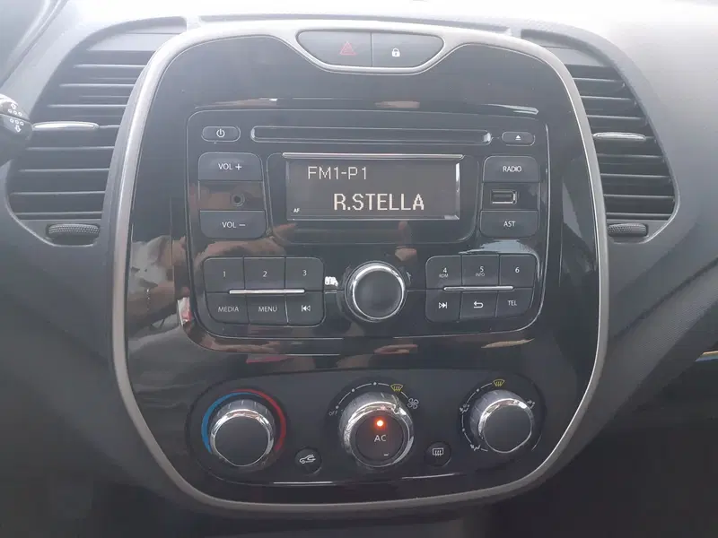 Renault Captur usata a Modena (11)