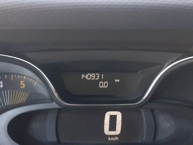 Renault Captur usata a Modena (9)