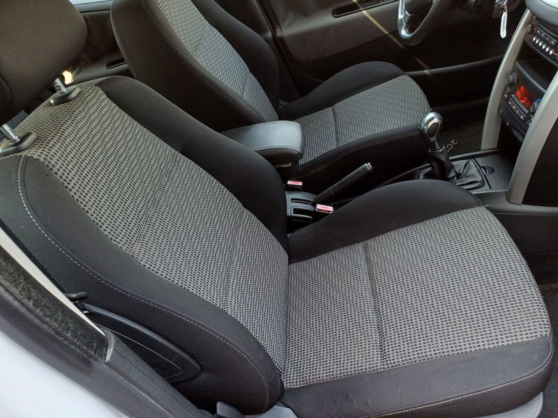 Peugeot 207 usata a Modena (12)