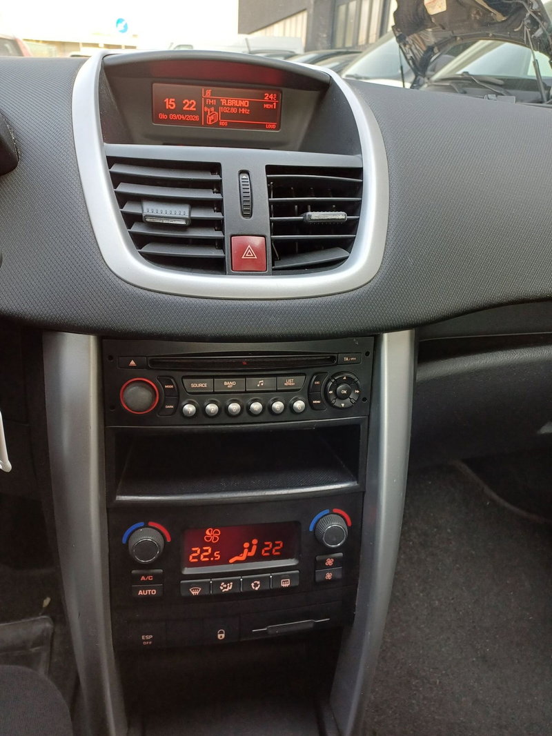 Peugeot 207 usata a Modena (14)