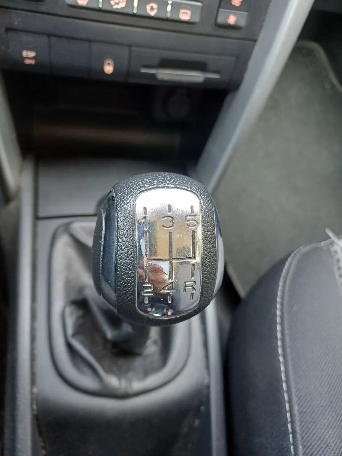 Peugeot 207 usata a Modena (15)