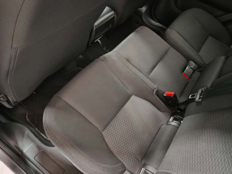 Land Rover Discovery Sport usata a Verbano Cusio Ossola (12)