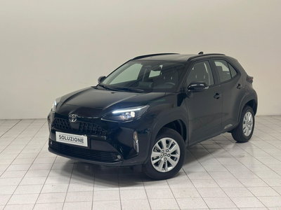 Toyota Yaris Cross 1.5 Hybrid 5p. E-CVT Active nuova a Verbania