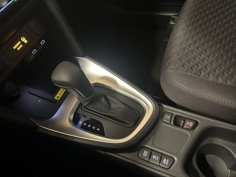 Toyota Yaris Cross nuova a Verbano Cusio Ossola (10)