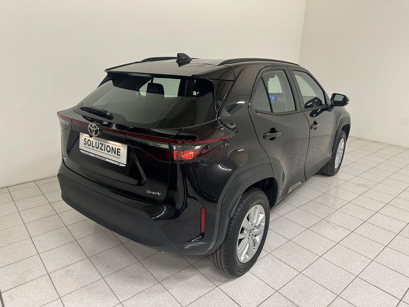 Toyota Yaris Cross nuova a Verbano Cusio Ossola (2)