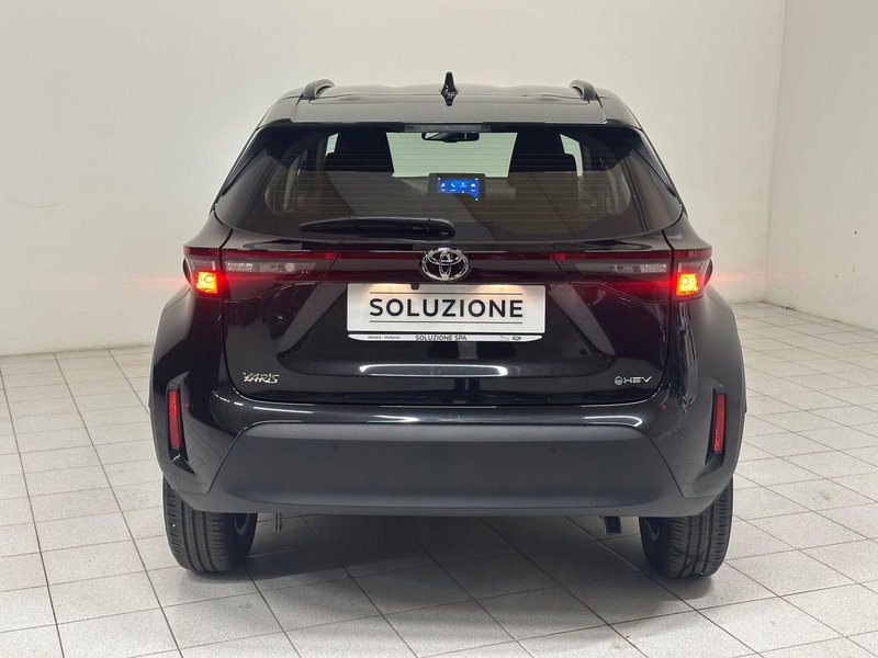 Toyota Yaris Cross nuova a Verbano Cusio Ossola (7)
