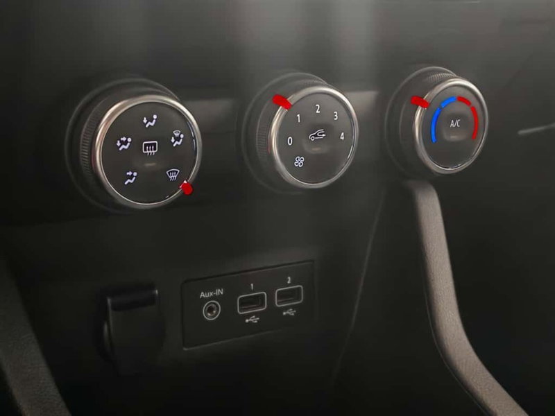 Renault Clio usata a Verbano Cusio Ossola (13)