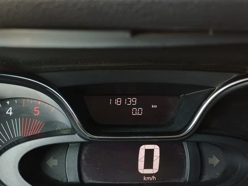 Renault Captur usata a Modena (12)