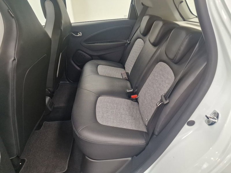 Renault Zoe usata a Verbano Cusio Ossola (5)