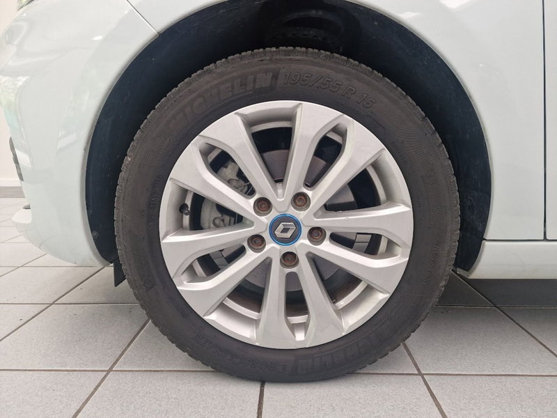 Renault Zoe usata a Verbano Cusio Ossola (9)
