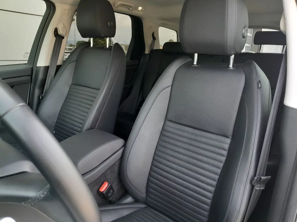 Land Rover Discovery Sport usata a Cuneo (12)