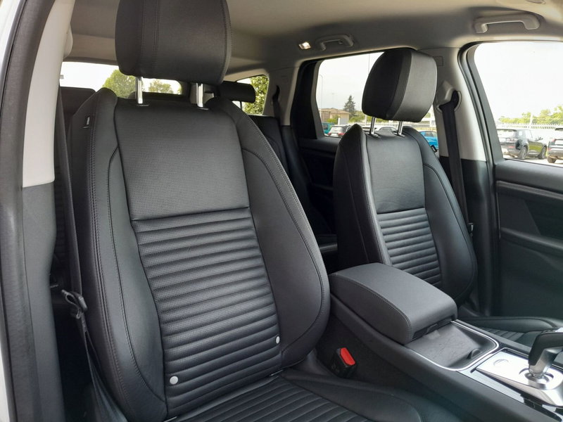 Land Rover Discovery Sport usata a Cuneo (13)