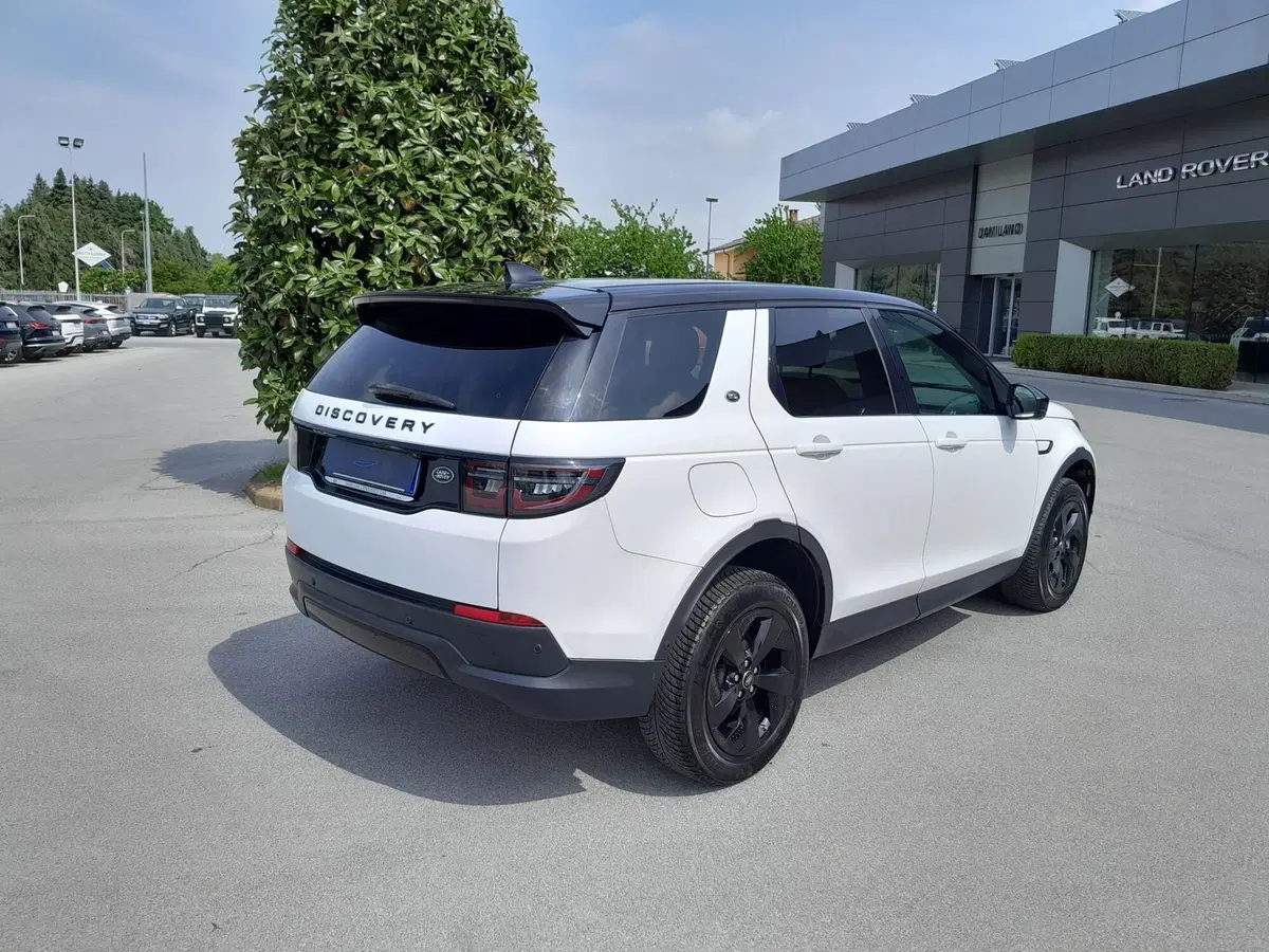 Land Rover Discovery Sport usata a Cuneo (8)