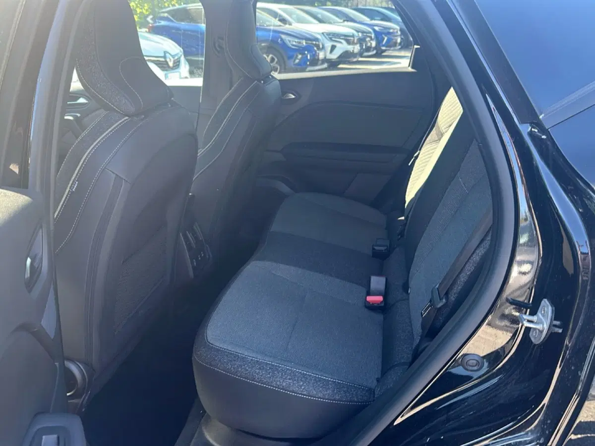 Renault Captur usata a Roma (12)